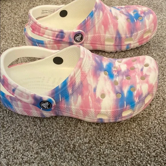 CROCS Pink and Blue Water Shoes with Perforated Design - Picture 4 of 7